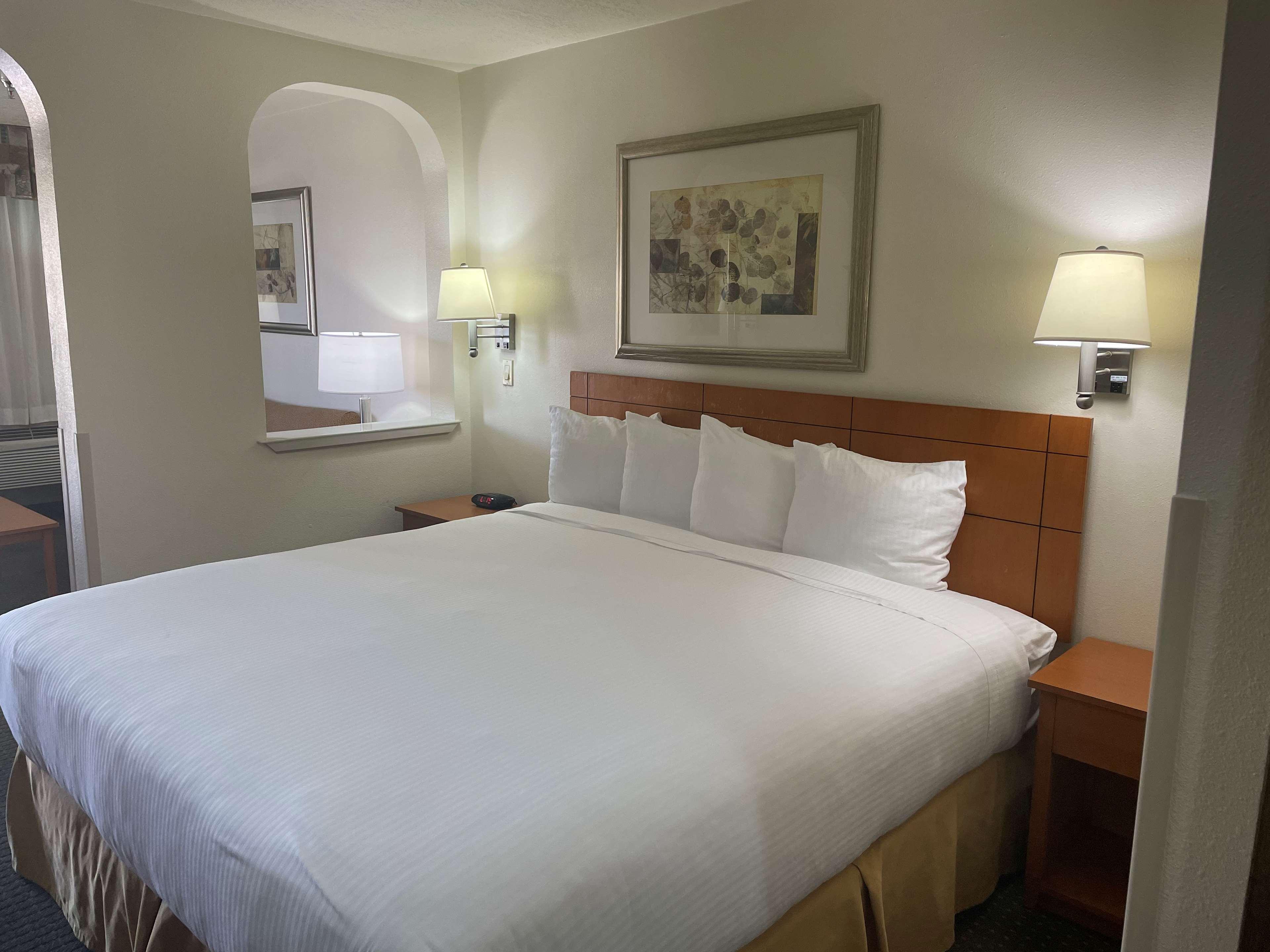 Best Western Socorro Hotel & Suites מראה חיצוני תמונה